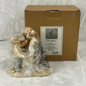 Enesco Foundations 4025221 Mother And Son Figurine 2010 Karen Hahn Boxed